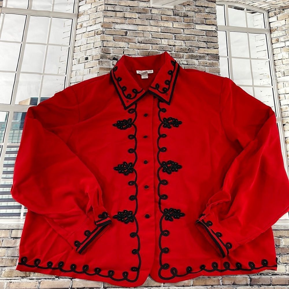 Women’s Susan Hutton Red & Black Poly Embroidered Shoulder Pad Blouse (24W) O10
